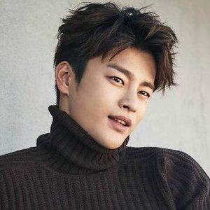 Seo InGuk 的头像