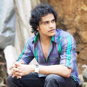 “Gaurav Dagaonkar”的封面