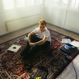 Erityisen hyvä - Single