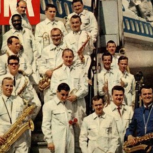 Max Greger and His Orchestra 的头像