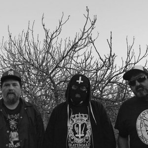 El Lobo en tu Puerta 的头像