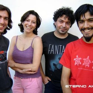 “Eterno Ahora”的封面