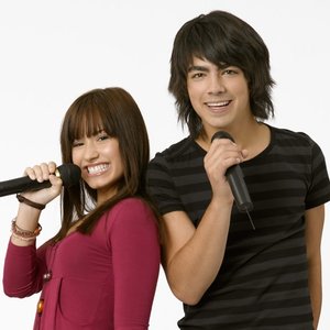 Image for 'Demi Lovato and Joe Jonas'