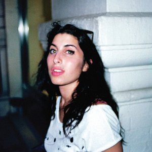 Amy Winehouse 的头像