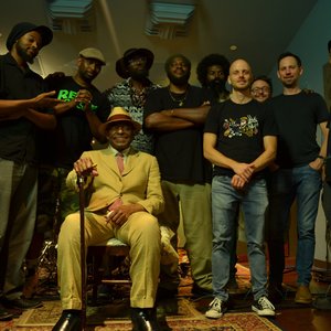 “Archie Shepp | Raw Poetic | Damu The Fudgemunk”的封面