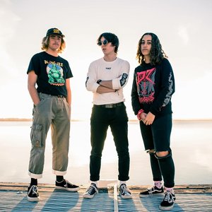 Deadshowws 的头像