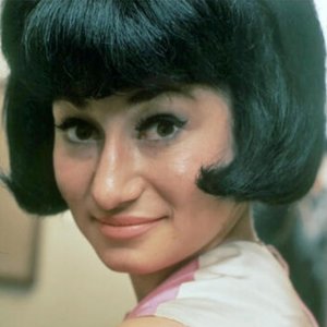 Julie Grant 的头像