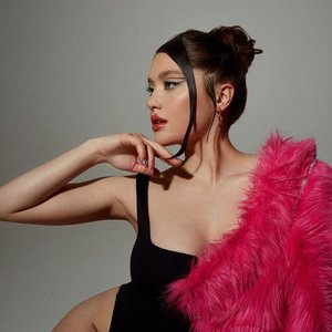 Dayana 的头像