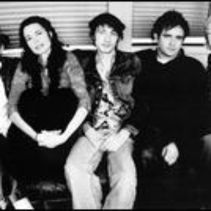 Donna the Buffalo photo provided by Last.fm