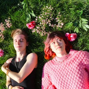Cali Flora. 的头像
