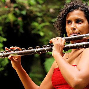 Image for 'Aline Gonçalves'