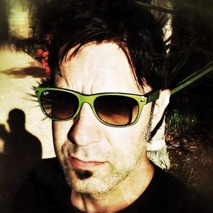 Evan Frankfort 的头像