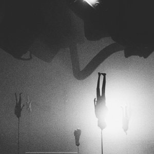 I don't miss you I miss the feeling - Single