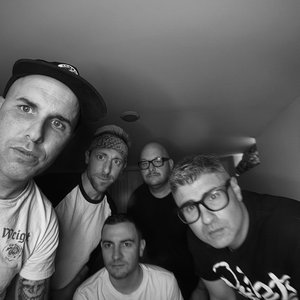 Lesser Minds 的头像