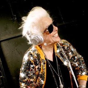 Avatar for Ruth Flowers Mamy Rock