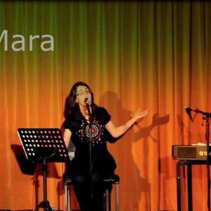 “Trio Mara”的封面