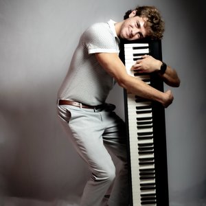 Mike Barlow 的头像
