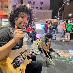 Damian Salazar 的头像