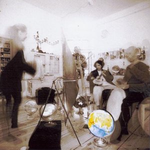 Armchair traveller 的头像