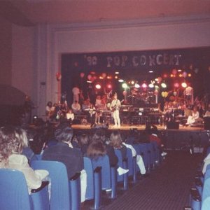 Dondero High School 的头像
