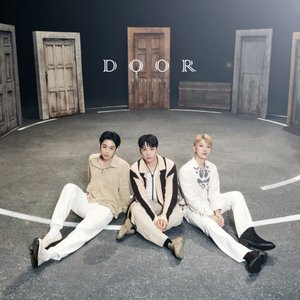 Ftisland – Door LP viršelis