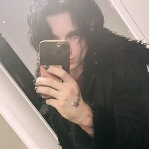 Avatar for UpVampin