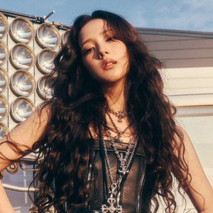 JISOO (BLACKPINK) 的头像