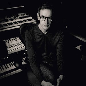 Steven Price 的头像