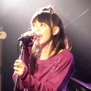 セラニポージ 的头像