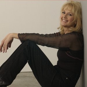 Bonnie Keen 的头像