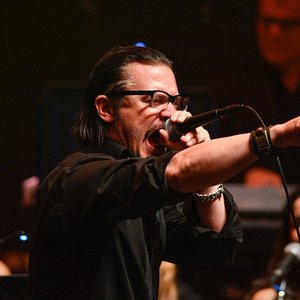 Mike Patton / Mondo Cane 的头像