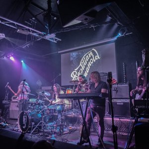 Reptilian Humanoid 的头像