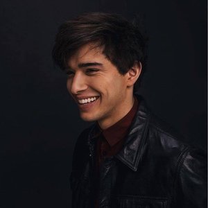 Julián Serrano 的头像
