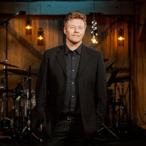 Syksyn vihreillä (Vain elämää kausi 16)