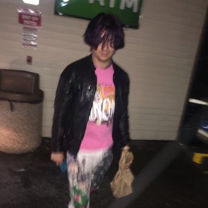 LILVICBXI 的头像