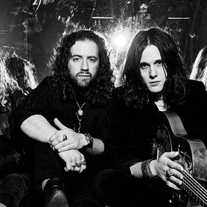 Tyler Bryant & The Shakedown 的头像