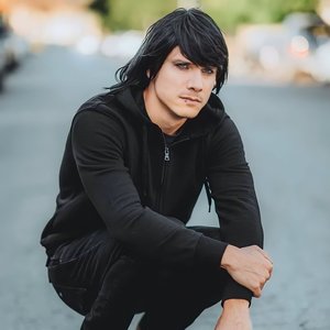 Аватар для Your Broken Hero