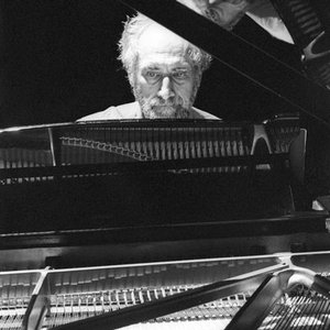 Frederic Rzewski のアバター