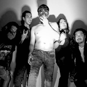 Midnight Thunder 的头像