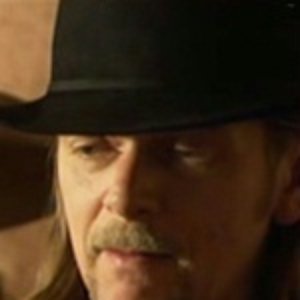 Andrzej Urny 的头像