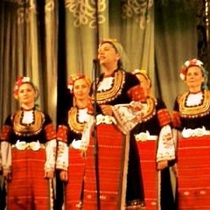 Хор към Филип Кутев 的头像