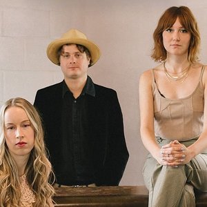 Awatar dla Molly Tuttle & Golden Highway