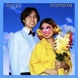 STEPMOM - Single