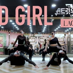 LACHICA, CHUNG HA 的头像