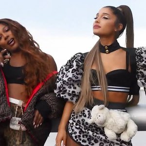 Ariana Grande, Victoria Monet 的头像