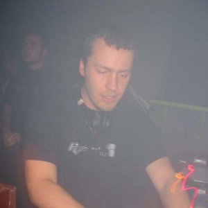 Chris Zander 的头像