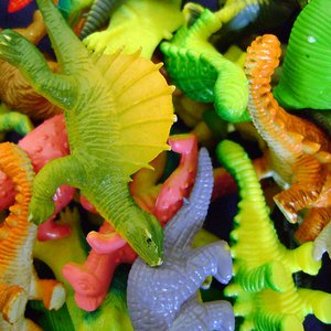 Plastic Dinosaurs 的头像