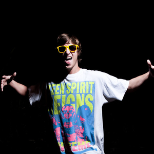 Avedon photo provided by Last.fm