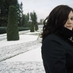 Kari Marguerite and The 76 的头像