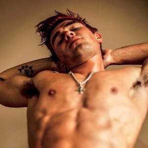 Изображение для 'Kj Apa'